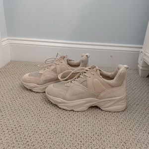 Steve Madden Tan Platform Sneaker